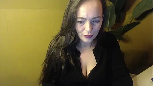 cloe85nl online show from 02-18-26, 08:43