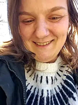 Cutegirlforyou online show from 03-18-25, 11:41