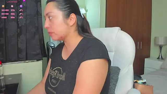 Kyllie B online show from 03-18-25, 02:25