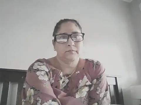 Snapshot of Indiankushy chatting on 07-10-26, 01:03 Indiankushy online show from 07-10-26, 01:03