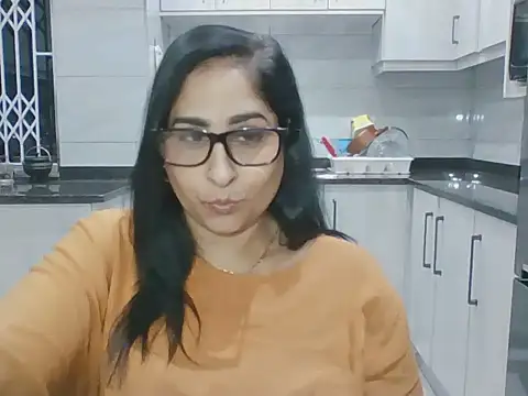 Snapshot of Indiankushy chatting on 07-16-26, 05:41 Indiankushy online show from 07-16-26, 05:41