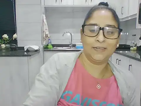 Snapshot of Indiankushy chatting on 07-24-26, 05:22 Indiankushy online show from 07-24-26, 05:22