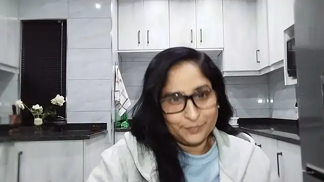 Snapshot of Indiankushy chatting on 07-29-26, 06:17 Indiankushy online show from 07-29-26, 06:17