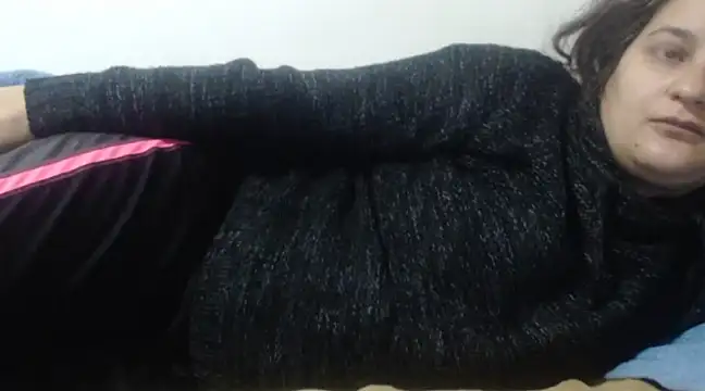 Snapshot of flowerlauren chatting on 01-23-25, 03:22 flowerlauren online show from 01-23-25, 03:22