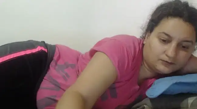 Snapshot of flowerlauren chatting on 01-24-25, 09:17 flowerlauren online show from 01-24-25, 09:17