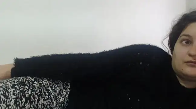 Snapshot of flowerlauren chatting on 02-02-25, 09:08 flowerlauren online show from 02-02-25, 09:08