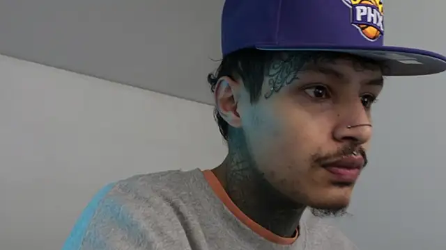 Snapshot of trieone chatting on 12-02-24, 10:39 trieone online show from 12-02-24, 10:39