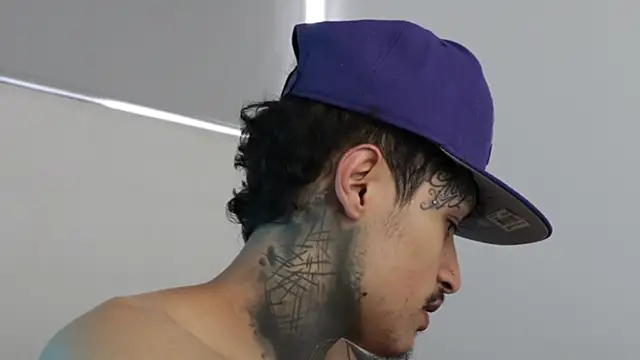 Snapshot of trieone chatting on 12-10-24, 07:54 trieone online show from 12-10-24, 07:54