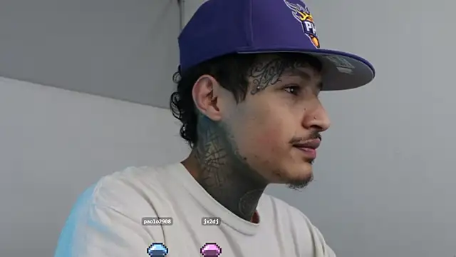 Snapshot of trieone chatting on 01-01-25, 08:56 trieone online show from 01-01-25, 08:56