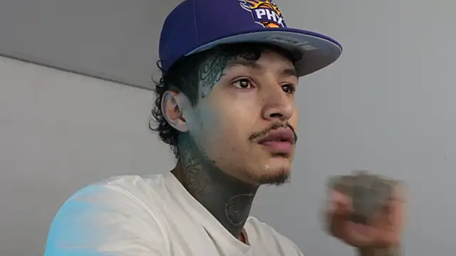 Snapshot of trieone chatting on 02-05-25, 05:41 trieone online show from 02-05-25, 05:41