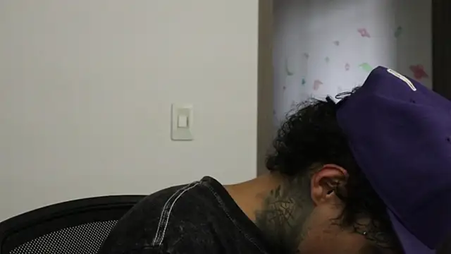 Snapshot of trieone chatting on 10-01-25, 08:59 trieone online show from 10-01-25, 08:59