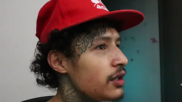 Snapshot of trieone chatting on 10-03-25, 12:51 trieone online show from 10-03-25, 12:51