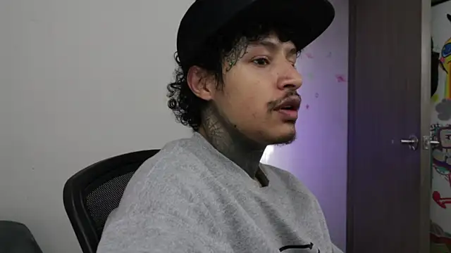 trieone online show from 01-09-26, 01:47