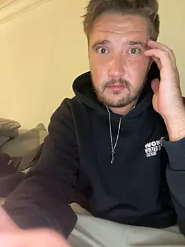 Snapshot of TwopartCuisine chatting on 10-03-25, 02:30 TwopartCuisine online show from 10-03-25, 02:30