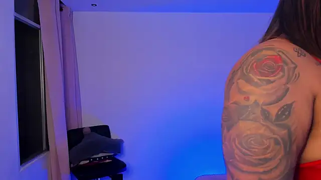 Victoria14  online show from 12-28-24, 01:29