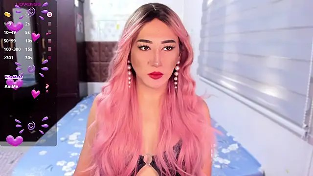 Snapshot of ShainaMori chatting on 09-22-25, 04:14 ShainaMori online show from 09-22-25, 04:14