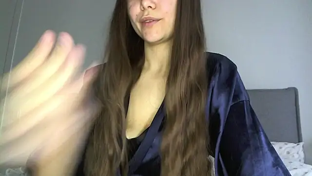 Snapshot of malinka_sweet19 chatting on 12-16-25, 07:46 malinka sweet19 online show from 12-16-25, 07:46