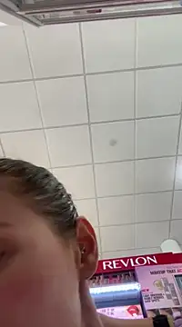 lolabunny9 online show from 12-18-24, 06:46