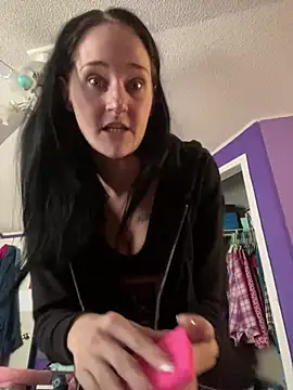 lolabunny9 online show from 12-28-24, 05:35