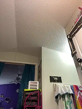 lolabunny9 online show from 02-09-25, 06:16