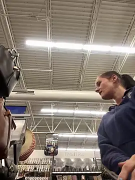 lolabunny9 online show from 03-10-25, 04:46