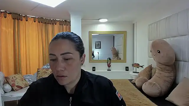 gaby trent online show from 09-10-25, 02:39