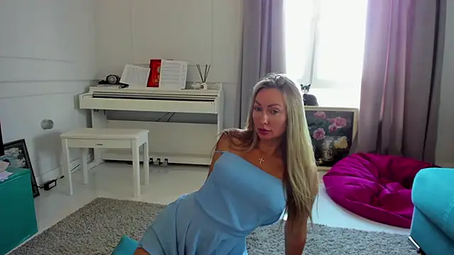 Veola new online show from 09-12-25, 04:12