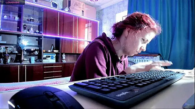 pa1e pr1ncess online show from 03-21-25, 08:50