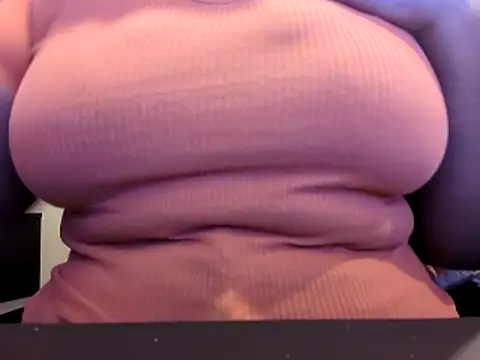 Snapshot of SensualATease chatting on 11-24-25, 05:12 SensualATease online show from 11-24-25, 05:12