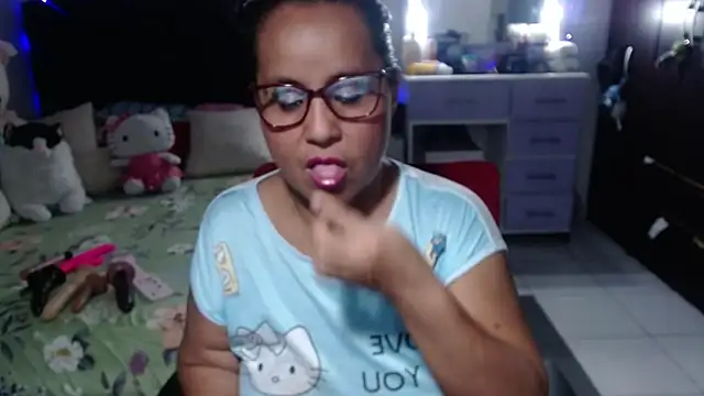 pervert mommy  online show from 01-19-26, 11:03