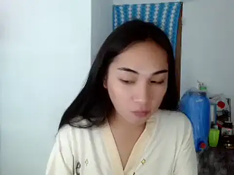 SweetLilly 18 online show from 12-05-24, 03:17