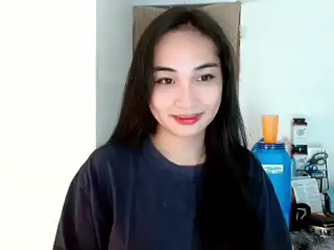 SweetLilly 18 online show from 01-01-25, 02:20