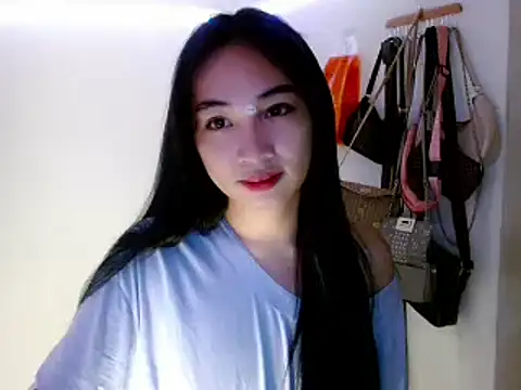 SweetLilly 18 online show from 03-10-25, 12:51