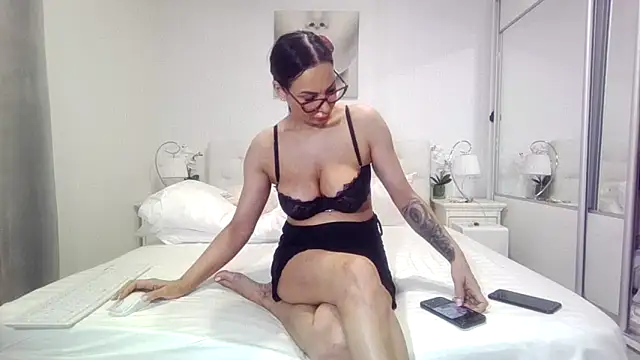 alisonya1 online show from 02-19-26, 05:36