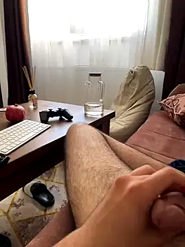 Snapshot of Ffhdr chatting on 10-25-25, 12:45 Ffhdr online show from 10-25-25, 12:45