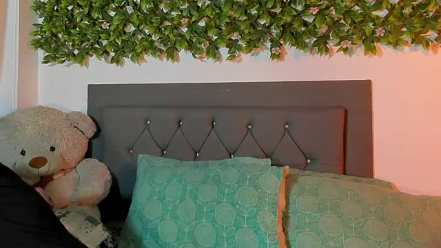 kamii 22 online show from 09-27-25, 03:06