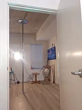 NikiFm online show from 10-27-25, 03:05