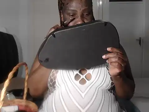 BigButtGodess online show from 01-17-26, 03:00