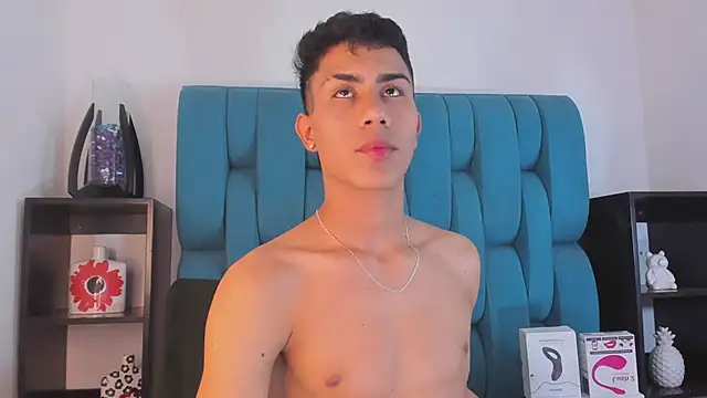 AlanNaughty online show from 12-31-24, 10:56