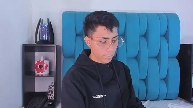 AlanNaughty online show from 01-08-25, 09:12