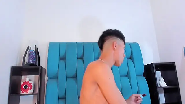 AlanNaughty online show from 01-18-25, 06:34