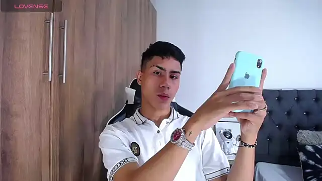 AlanNaughty online show from 03-21-25, 09:12