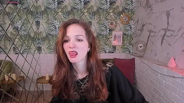 MirandaGlow online show from 01-22-25, 05:48