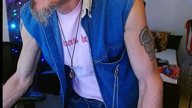 Snapshot of mycock2474u chatting on 02-22-25, 03:45 mycock2474u online show from 02-22-25, 03:45