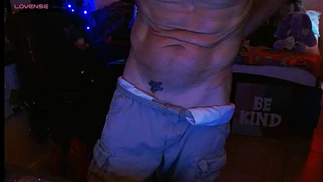 Snapshot of mycock2474u chatting on 03-14-25, 06:39 mycock2474u online show from 03-14-25, 06:39