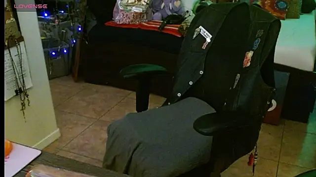 Snapshot of mycock2474u chatting on 03-22-25, 04:03 mycock2474u online show from 03-22-25, 04:03