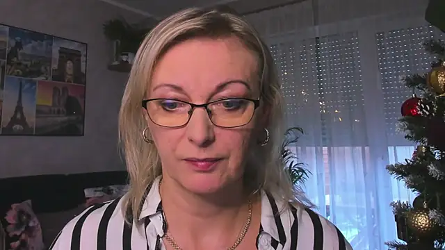 vanessa chat online show from 01-12-25, 02:30