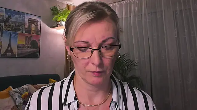 vanessa chat online show from 02-13-25, 06:05