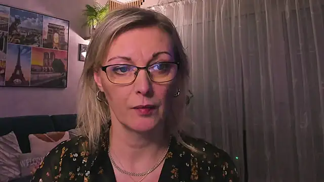 vanessa chat online show from 03-05-25, 05:50