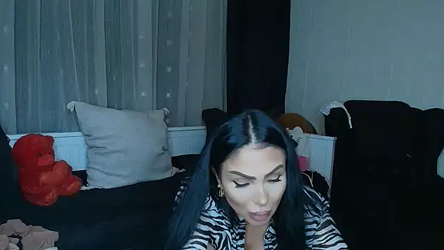 Snapshot of mistress_meryem chatting on 07-14-26, 02:05 mistress meryem online show from 07-14-26, 02:05